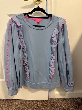 Lilly pulitzer sweatshirt euc